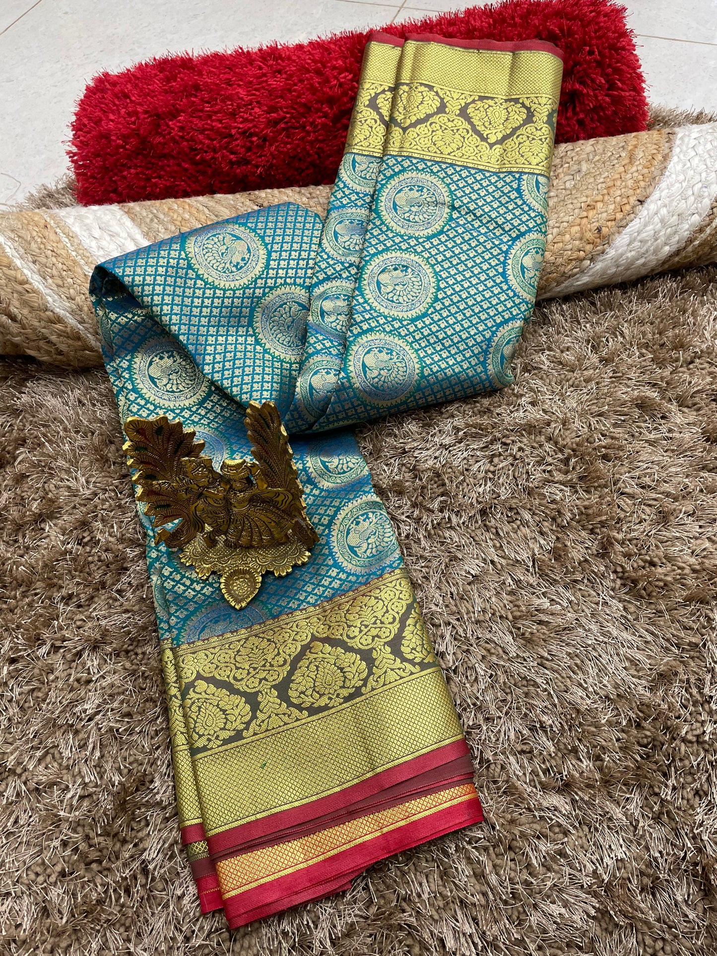 SEMI PATTU