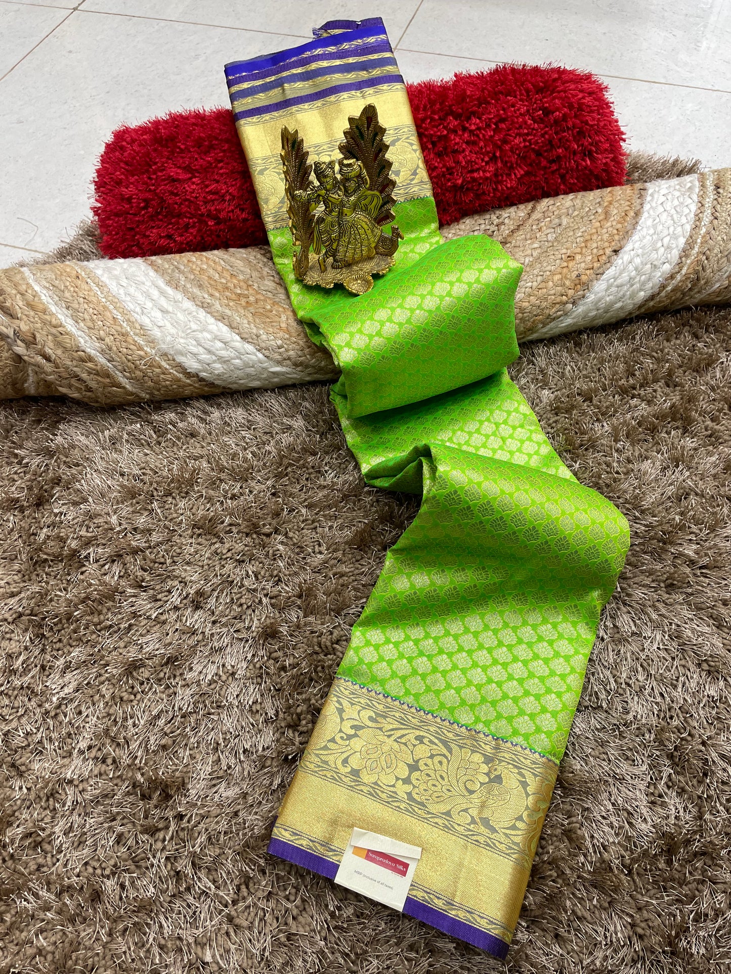 SEMI PATTU