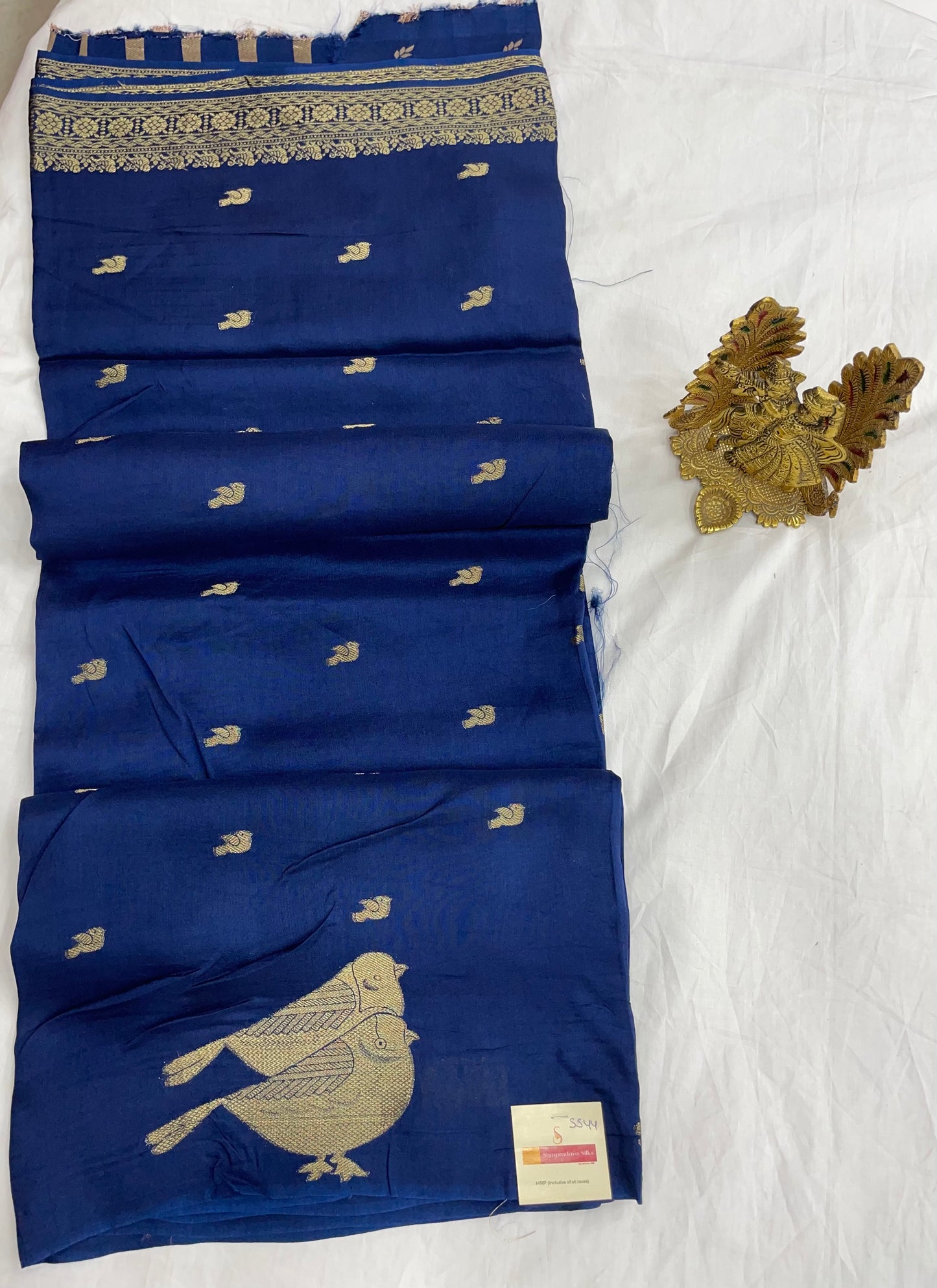 VICTORIAN SILK
