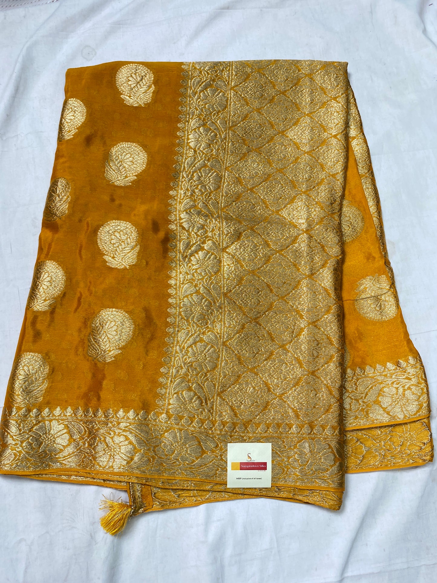 Plain saree