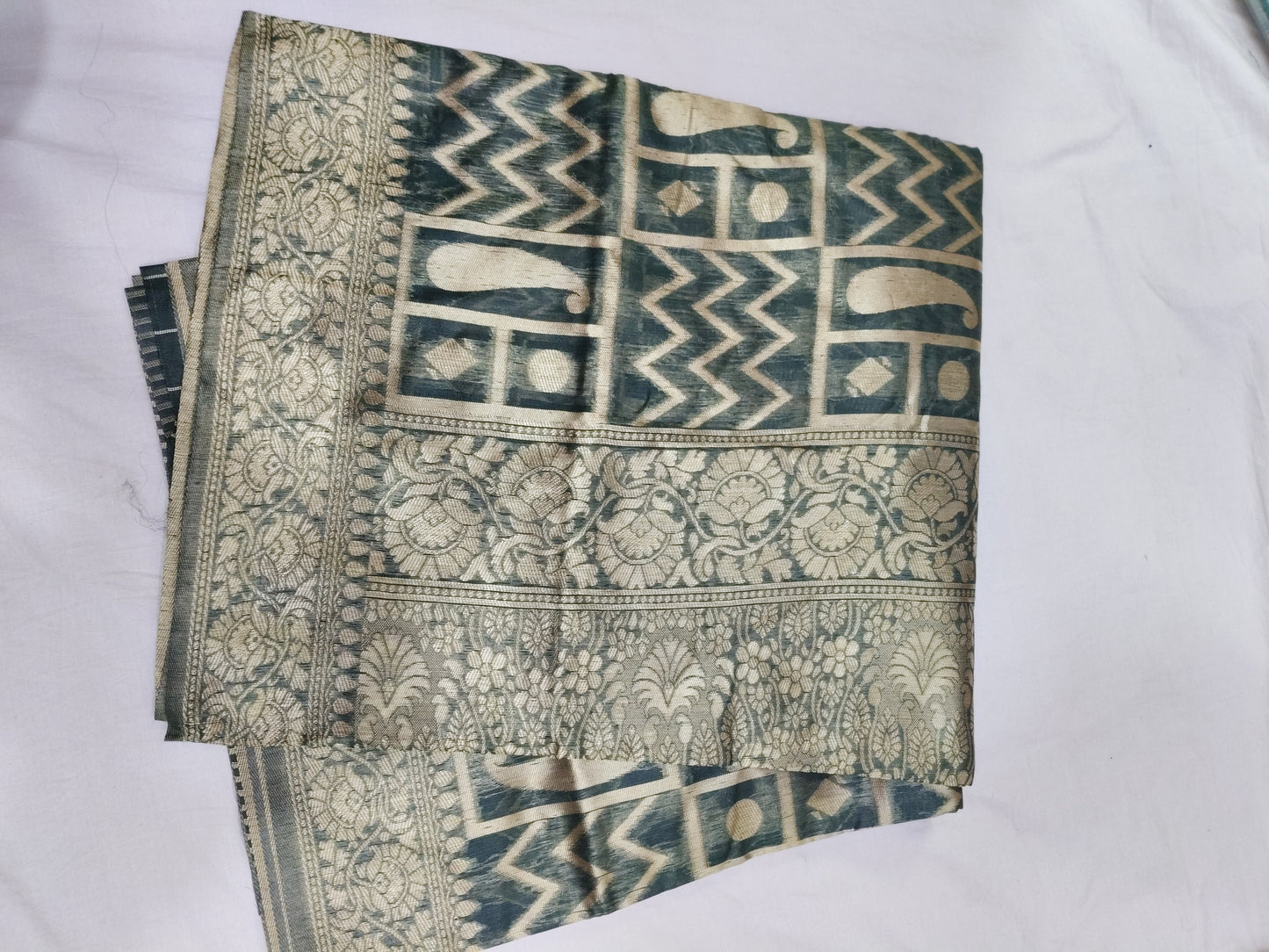 Jamdani saree