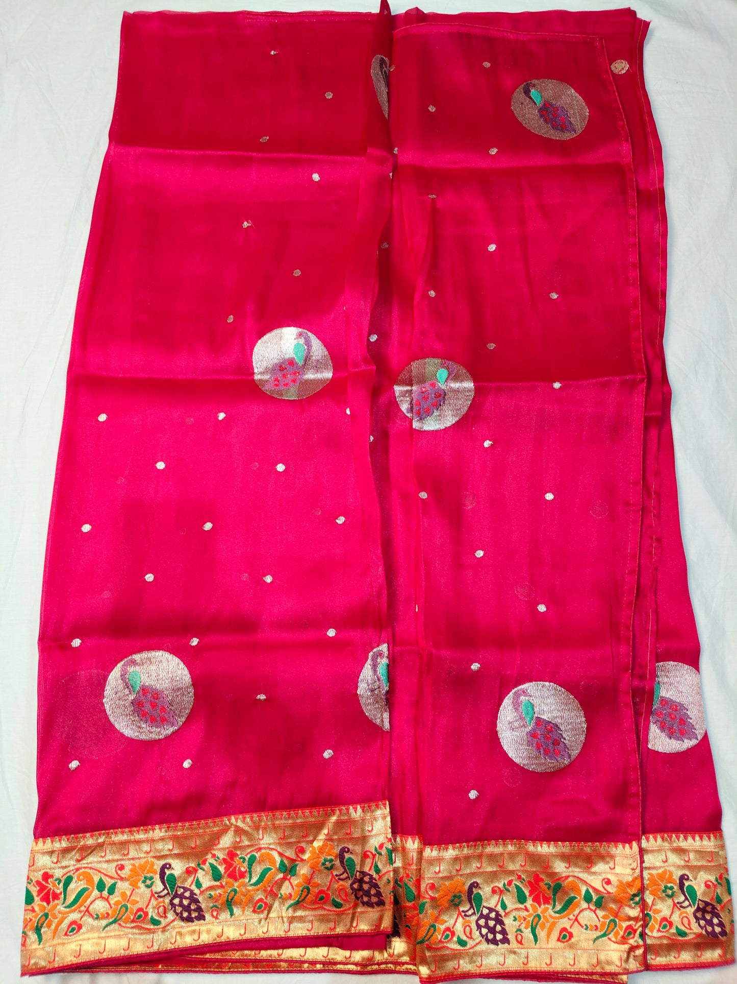 Tissue paithani border